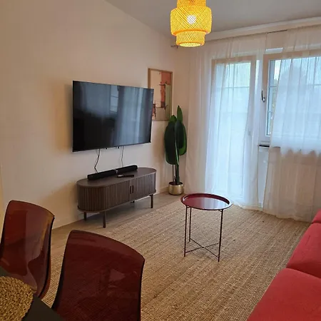 Modern Flat 20mins Messe 25mins Neumarkt 科隆