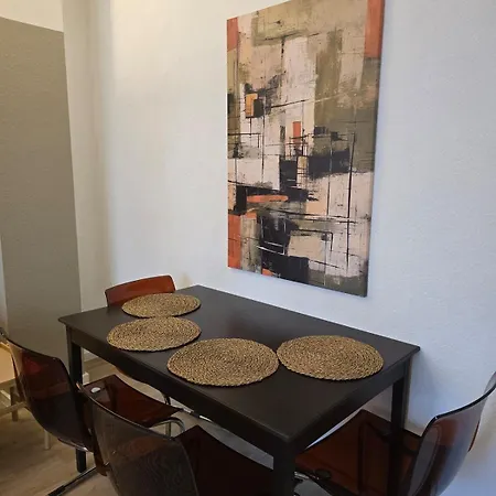 Modern Flat 20mins Messe 25mins Neumarkt * Köln